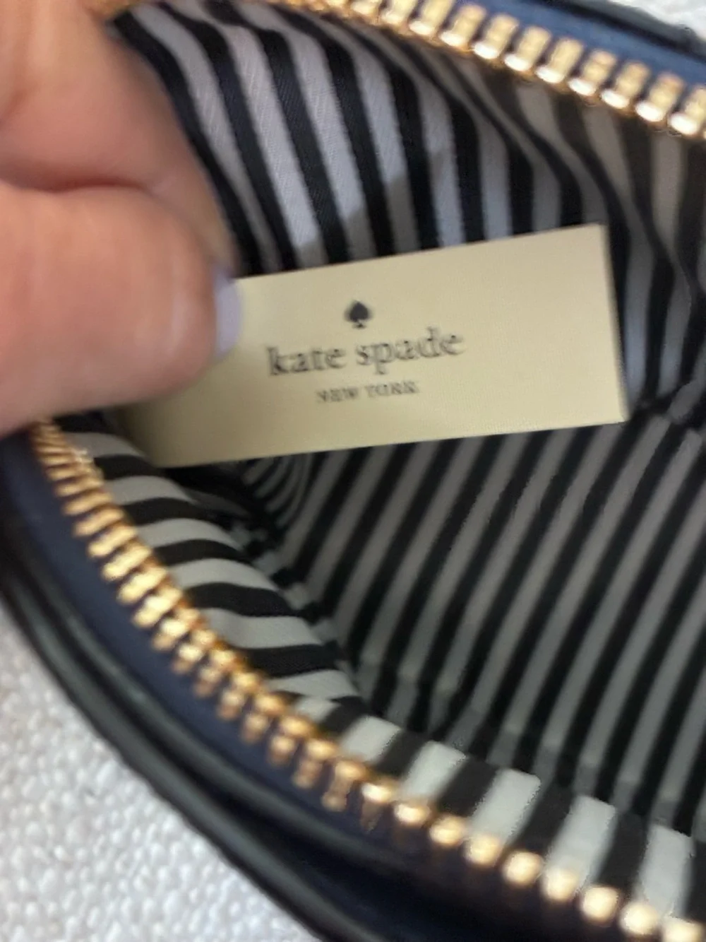 Kate Spade New York
Cameron Street Racing Stripe Hilli 
Crossbdy Bag Leather - Picture 12 of 12